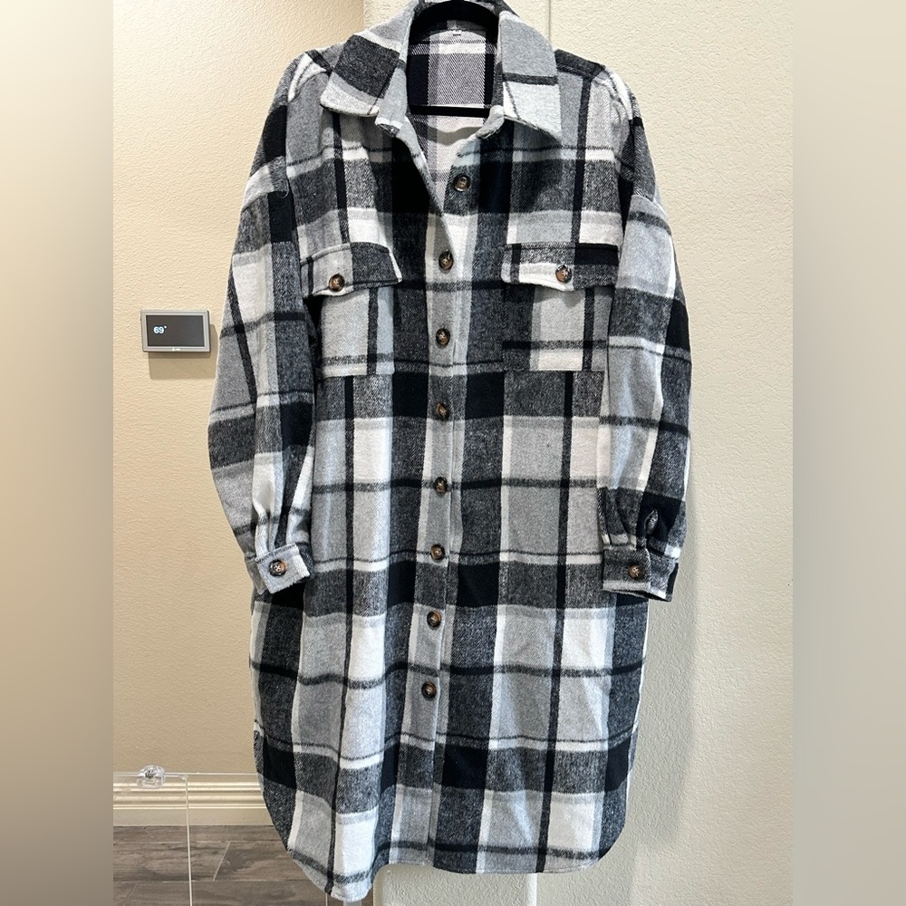 Light Fall Women’s Jacket - image 1